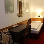 モントレー ホテル