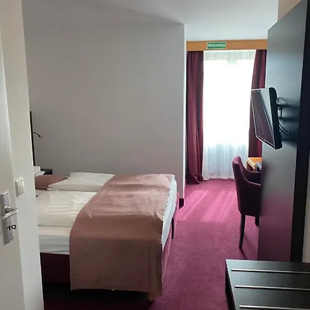 Montree 3* München