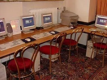 Montree Otel