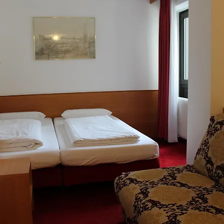 Montree Hotel München