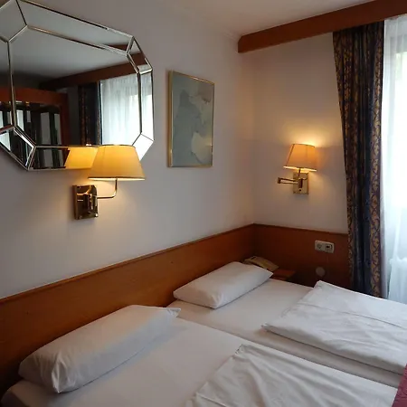 Montree Hotel München