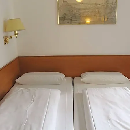 Hotel Montree Munich
