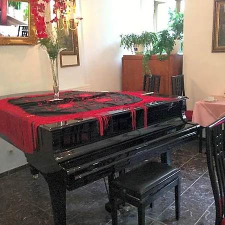 Montree מלון מינכן