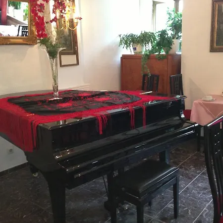 モントレー ホテル ミュンヘン